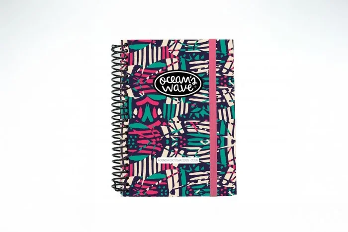 Agenda escolar ocean´s wave 25-26 a6 tapa cartón día página tribal