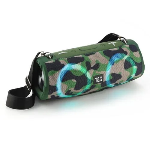 Altavoz Bluetooth portátil T&G Tg676 30 W con correa y luz RGB (Camuflaje)
