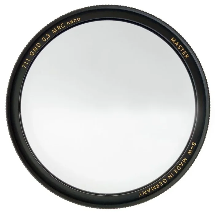 B+W Filtro Master Line Sfumato 711 GND 0.3 ND 82mm 1107795 Marca