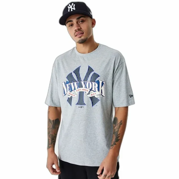 Camiseta de Manga Corta Hombre New Era MLB Arch Graphic New York Yankees Gris claro L