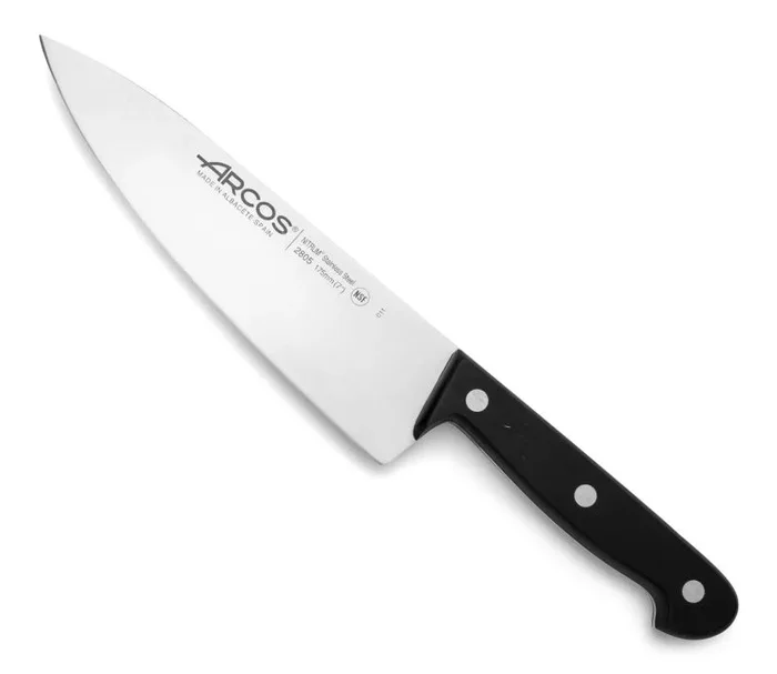 Cuchillo de cocinero Arcos Universal 280504 de Acero Nitrum, con Mango de Polioximetileno y hoja de 17.5 cm en estuche