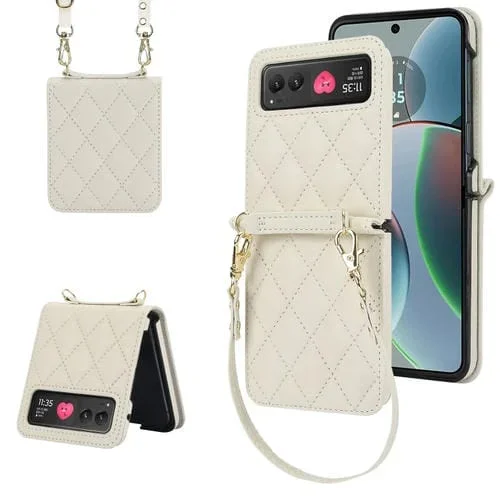 Estuche para Motorola Razr 40 con Textura Rómbica y Cordón Largo y Corto (Blanco)
