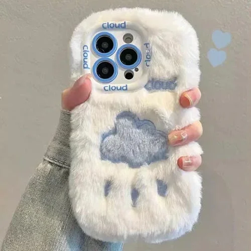 Funda de Teléfono con Bordado de Felpa Cobertura Total iPhone 16 Pro Max (Nube Blanca y Azul)