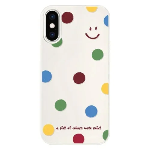 Funda híbrida TPU y Policarbonato para iPhone Xs Max (Sonrisa de Lunares en Blanco)
