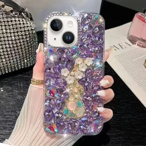 Funda para Teléfono iPhone 14 Plus con Incrustaciones de Diamantes Hecha a Mano con Flor de Ciruelo (Púrpura)