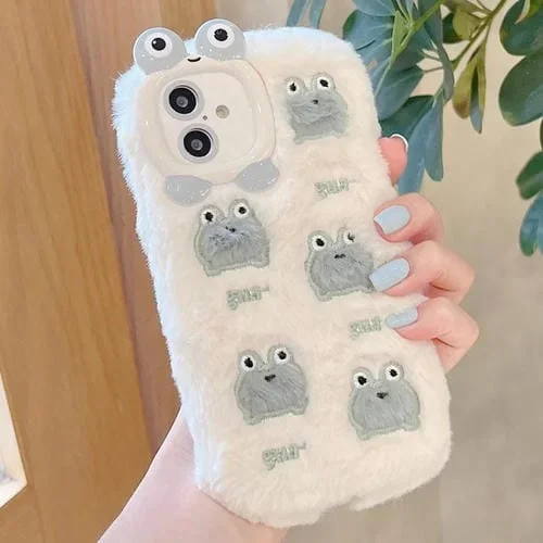 Funda TPU Bordado Felpa iPhone 16 Plus (Cinco Ranitas)
