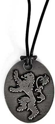 Game of Thrones – Colgante Emblema estaño de Lannister (Olga Ganoudis Designs SDTHB298291)