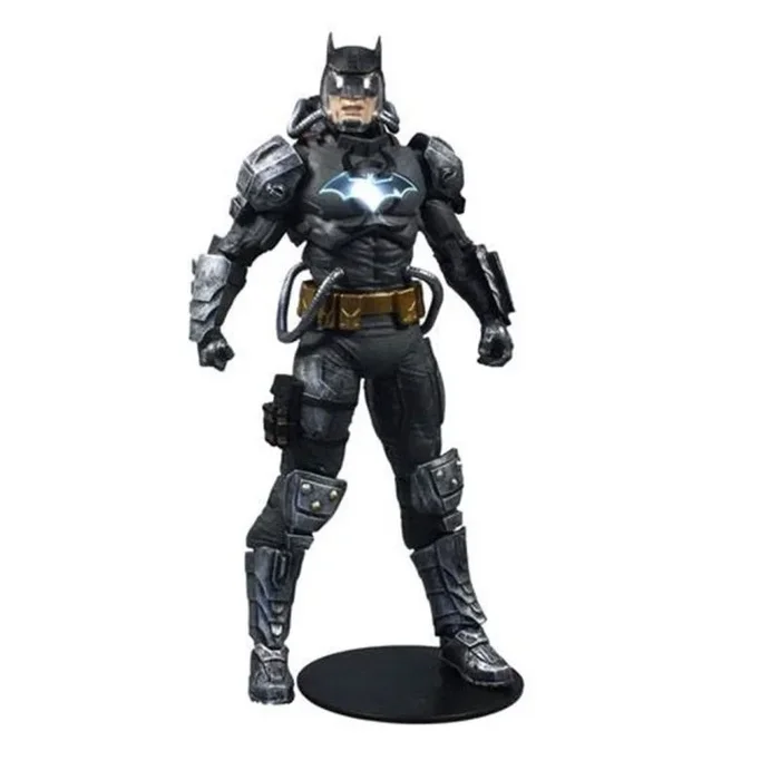 McFarlane Toys, DC Multiverse Batman Hazmat Suit Gold Label – Figura de acción de 7 Pulgadas con Logotipo Iluminado, Figura Coleccionable de DC Batman con Tarjeta de Personaje de coleccionista única,