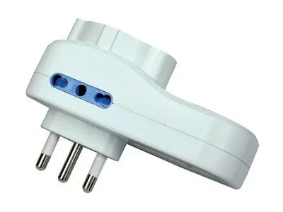 Mediacom M-PM3IU2 adaptador de enchufe eléctrico Tipo L (IT) Blanco