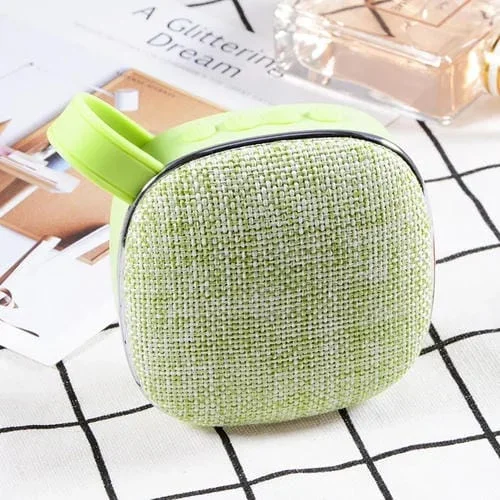 Mini Altavoz Bluetooth X25New Paño Textura Portátil Soporte Llamada Manos Libres Tarjeta TF (Green)
