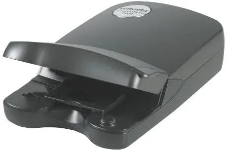 Reflecta CrystalScan 7200 Escáner de negativos/diapositivas A4