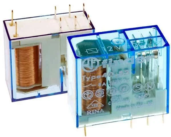 RELE FINDER 28Vdc 1Cto Conmutado 10A/250Vac 40319028.0000